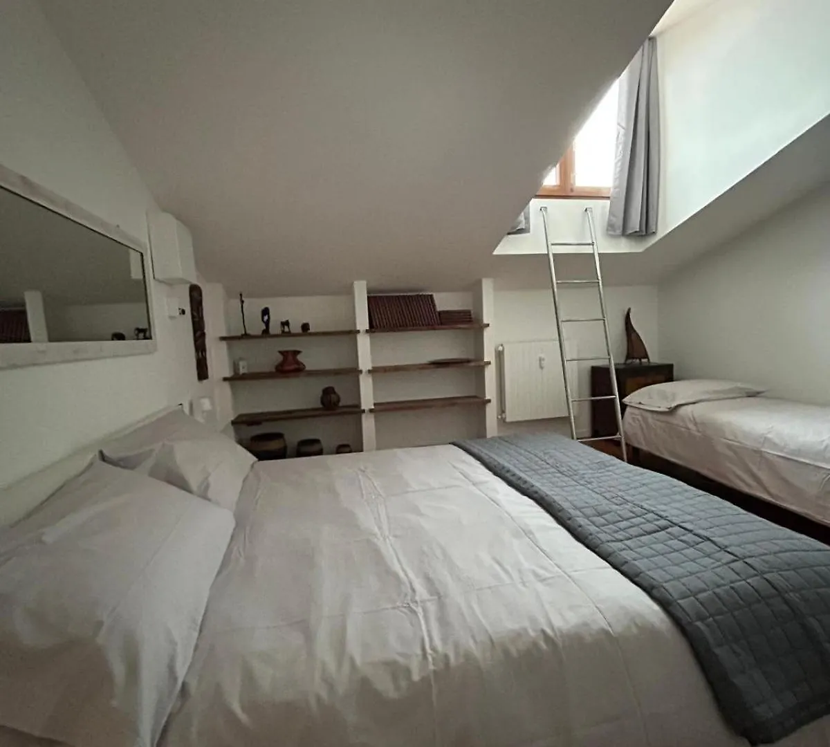 Residenza Il Carducci Apartment Bergamo Italy